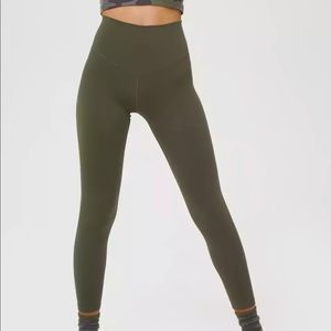 OFFLINE By Aerie Real Me High Waisted Legging